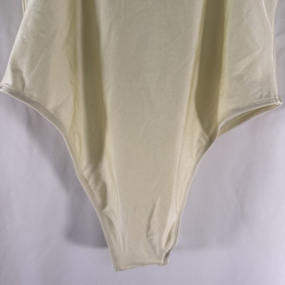 New Cupshe One Piece Swimsuit Women's Large Yellow Pull On Padded Sleeveless - Picture 7 of 9
